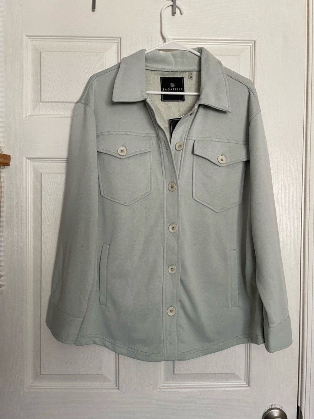 NWT bagatelle Women’s Medium Light Seafoam Color Button-Front Jacket